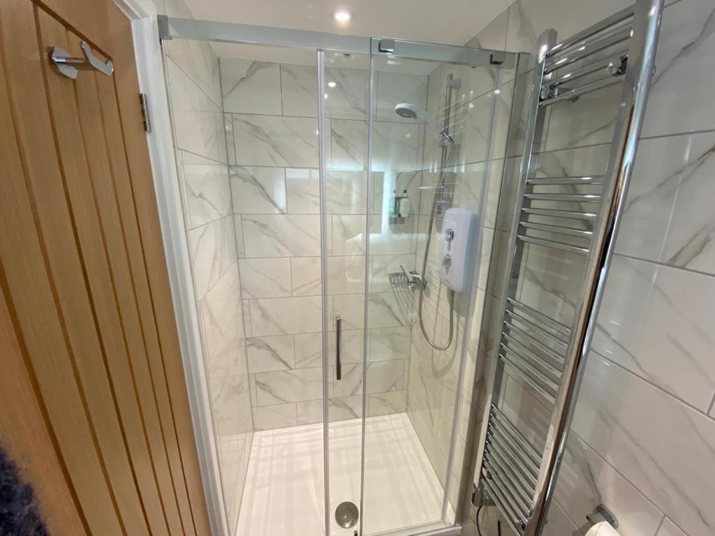 Sweet Caroline - Luxury Studio Stone'S Throw From Mousehole Harbour Exterior foto