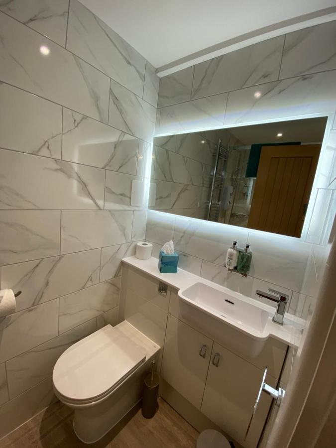Sweet Caroline - Luxury Studio Stone'S Throw From Mousehole Harbour Exterior foto